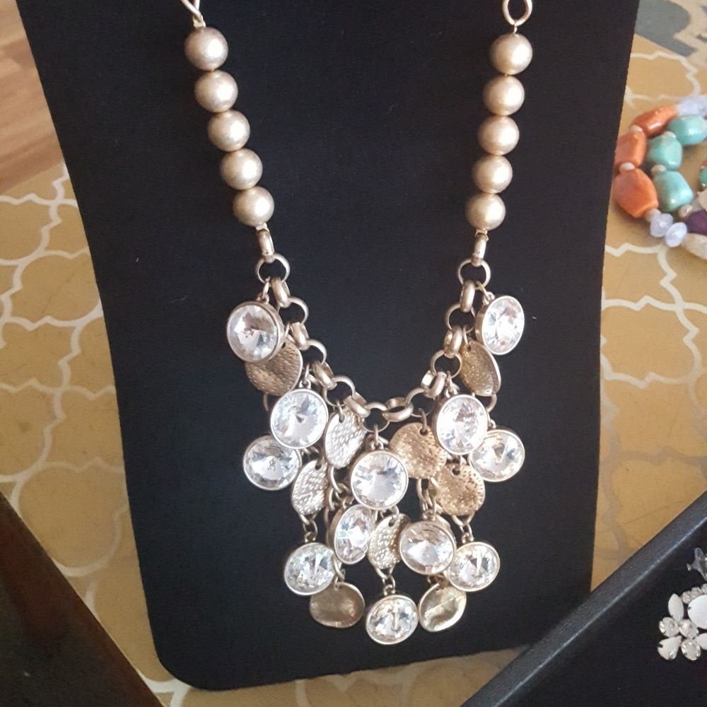 Bombshell Necklace